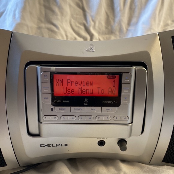 SiriusXMDelphiBoombox
SatelliteRadiow/Roady XT - Picture 3 of 14